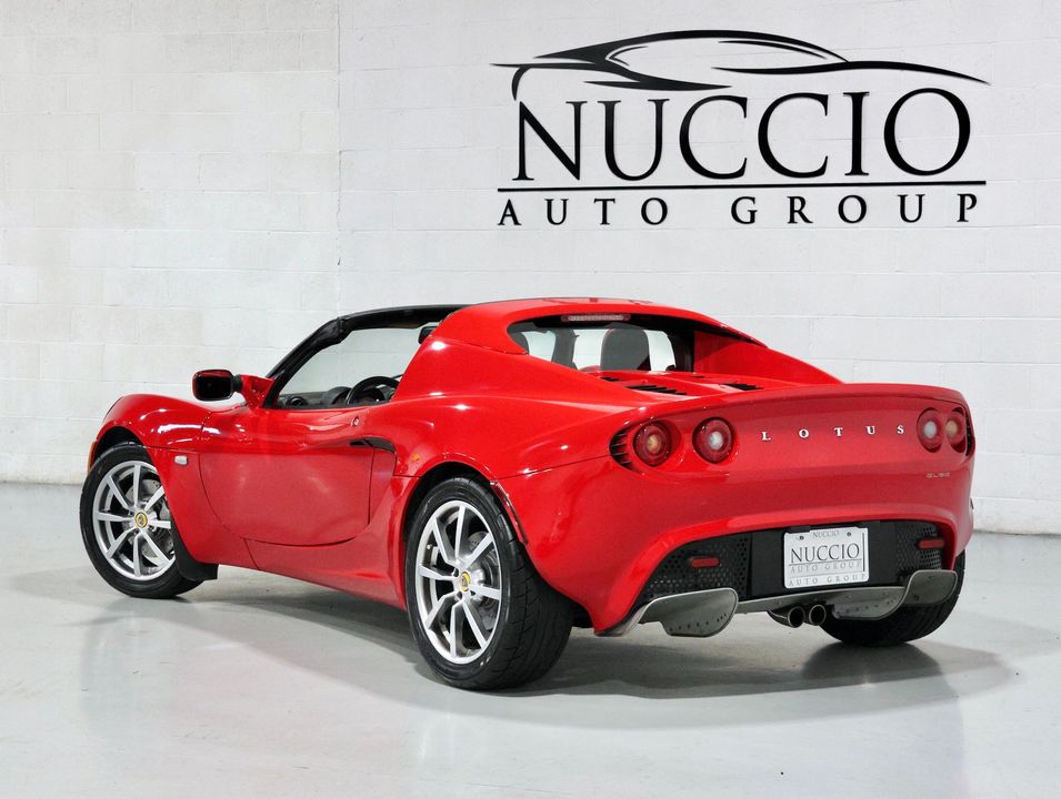 2005 Lotus Elise