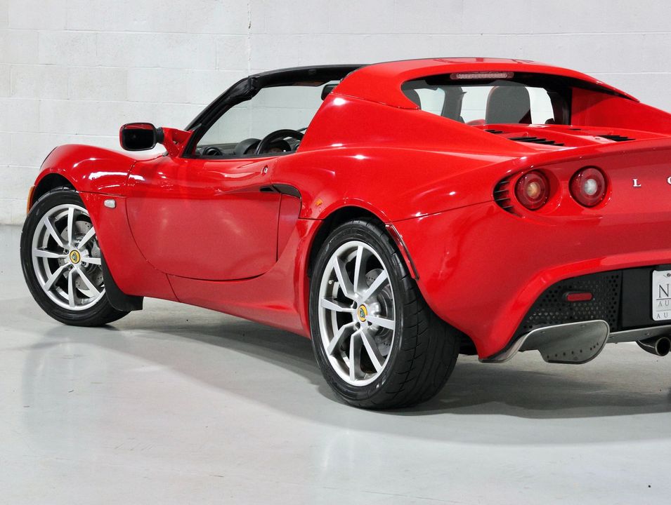 2005 Lotus Elise