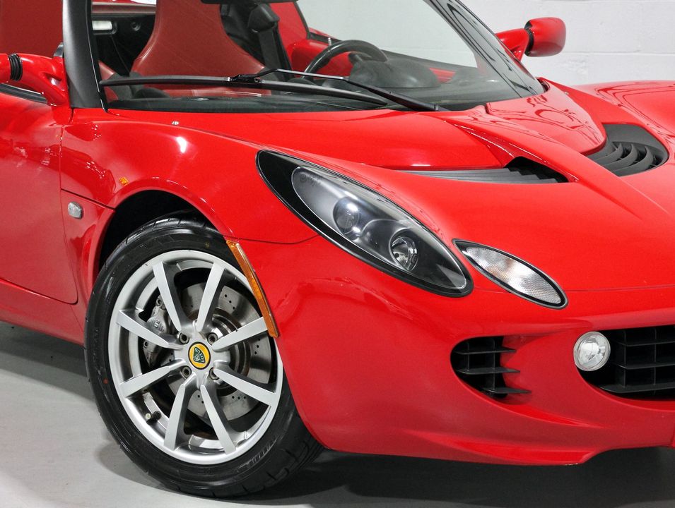 2005 Lotus Elise