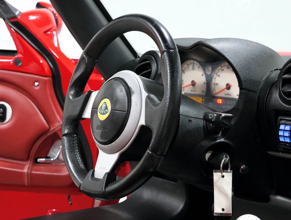 2005 Lotus Elise