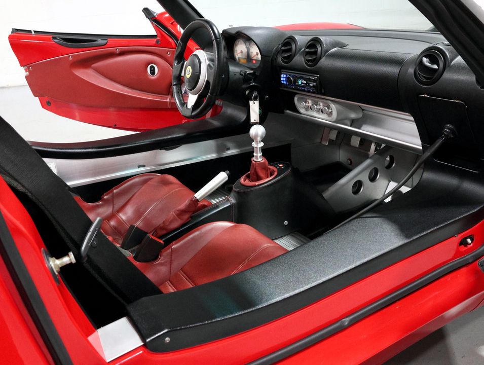 2005 Lotus Elise