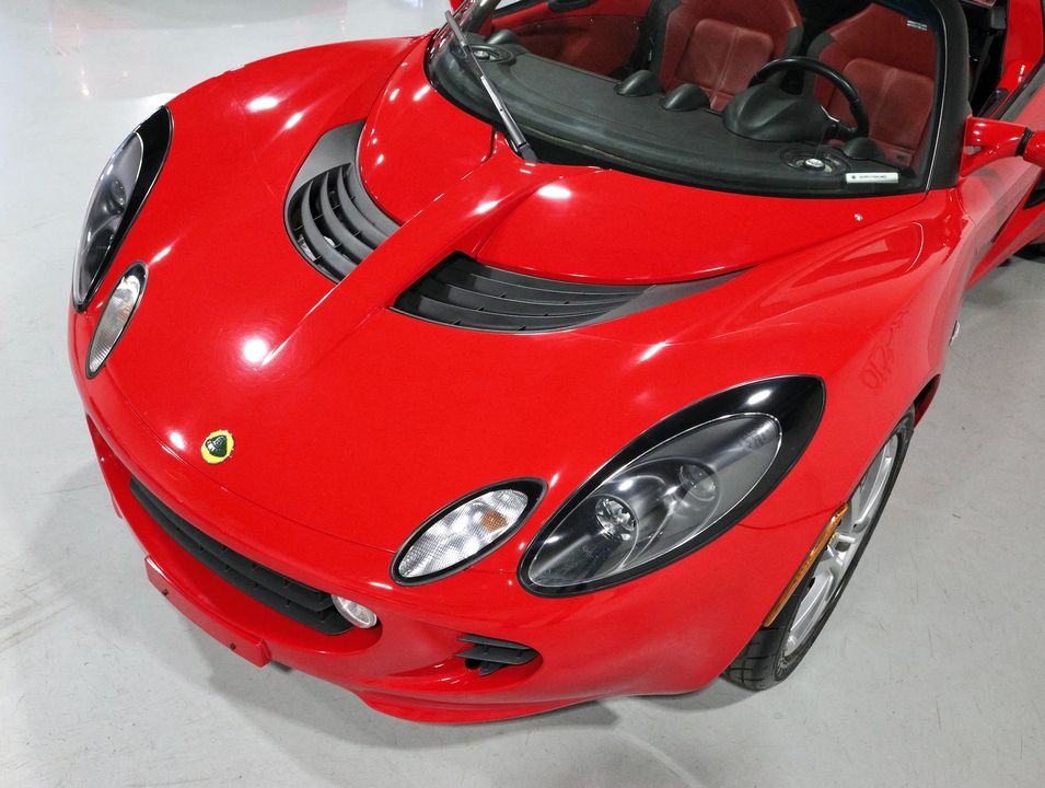 2005 Lotus Elise