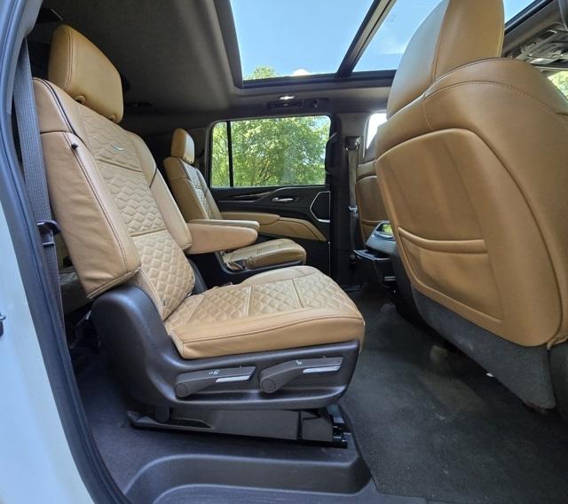 2022 Cadillac Escalade ESV