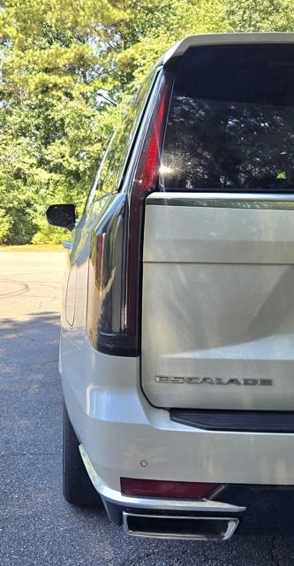 2022 Cadillac Escalade ESV