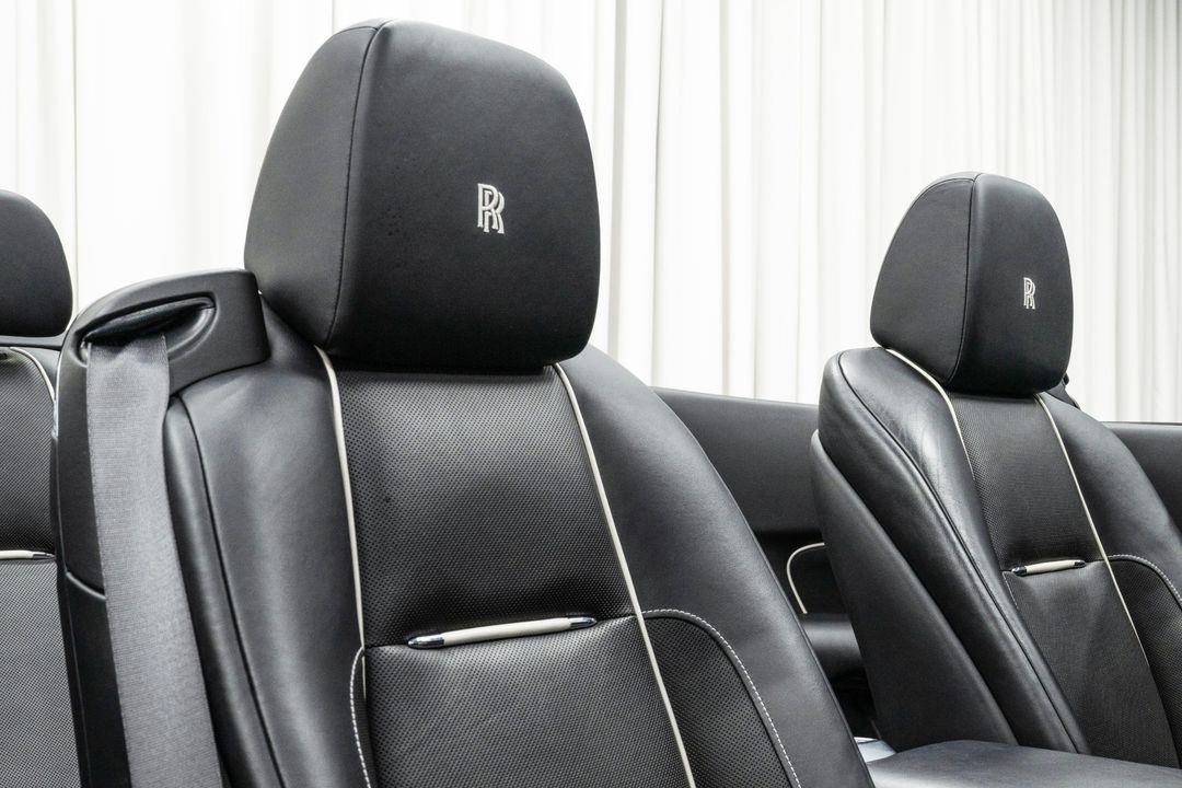 2017 Rolls-Royce Dawn