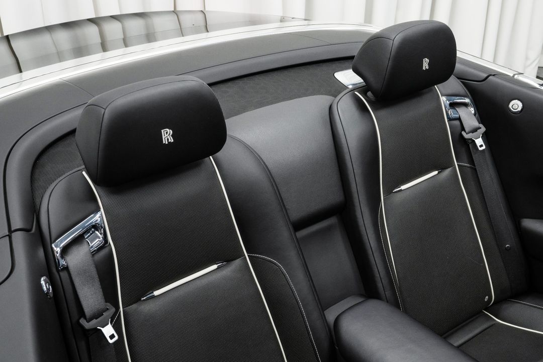 2017 Rolls-Royce Dawn