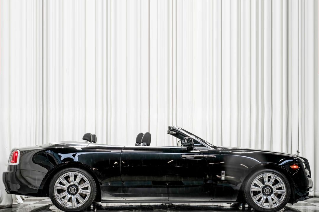 2017 Rolls-Royce Dawn