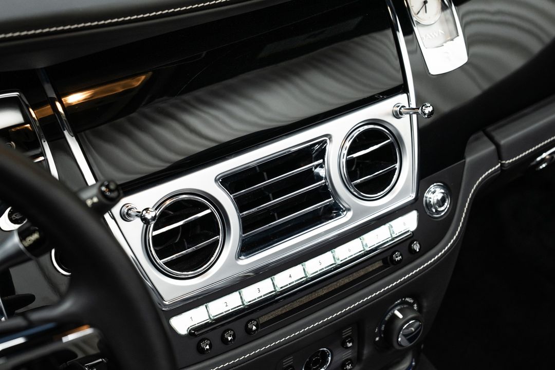 2017 Rolls-Royce Dawn