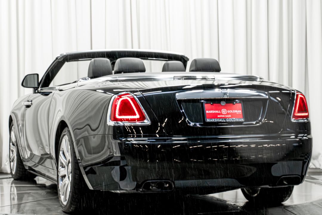 2017 Rolls-Royce Dawn