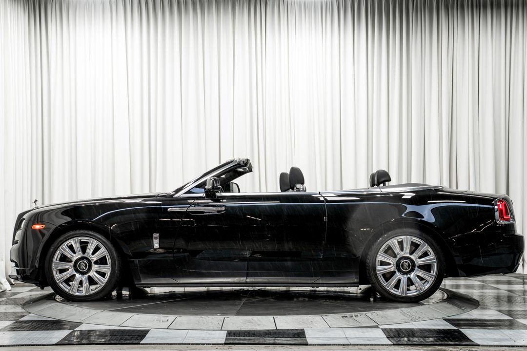 2017 Rolls-Royce Dawn