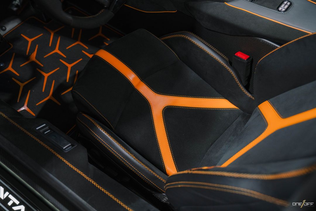 2021 Lamborghini Aventador