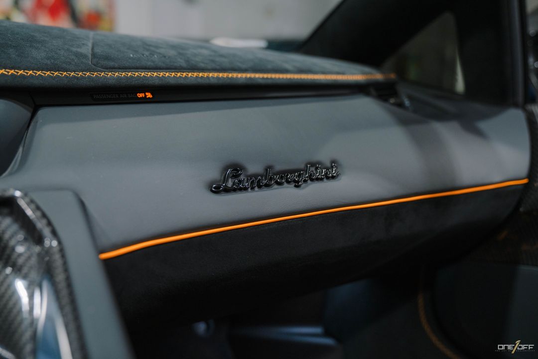 2021 Lamborghini Aventador