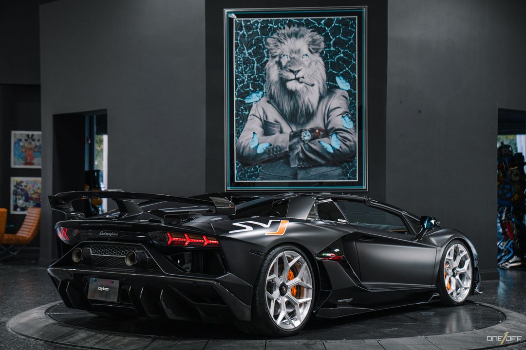 2021 Lamborghini Aventador