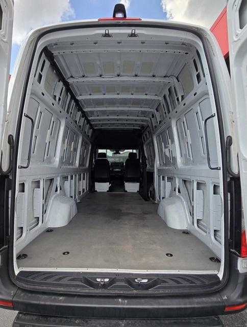 2023 Mercedes-Benz Sprinter 2500