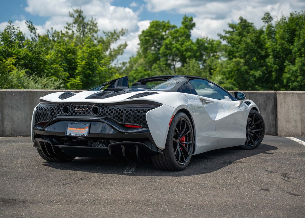 2025 McLaren Artura Spider