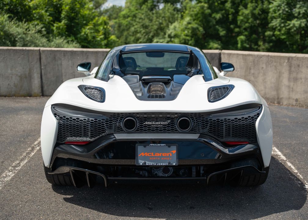 2025 McLaren Artura Spider