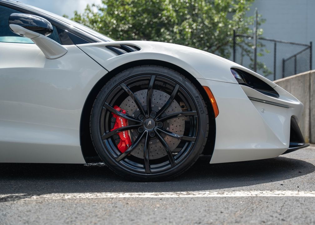 2025 McLaren Artura Spider