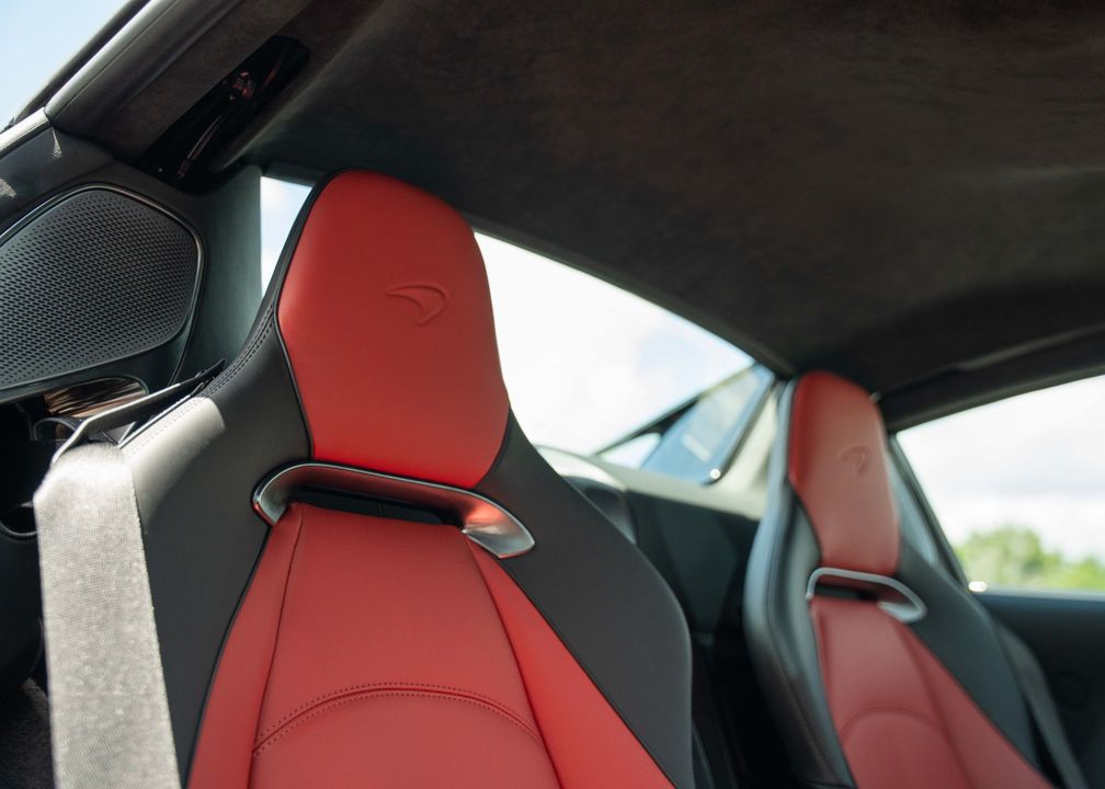 2025 McLaren Artura Spider