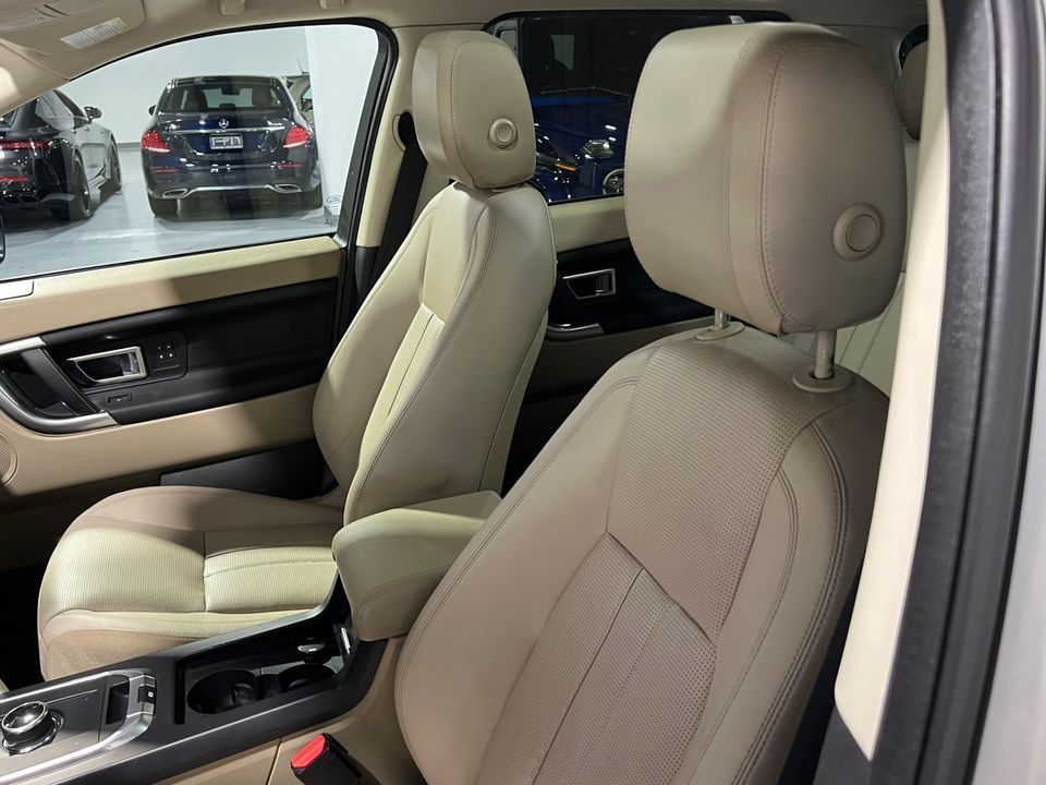 2017 Land Rover Discovery Sport HSE AWD 3rd Row