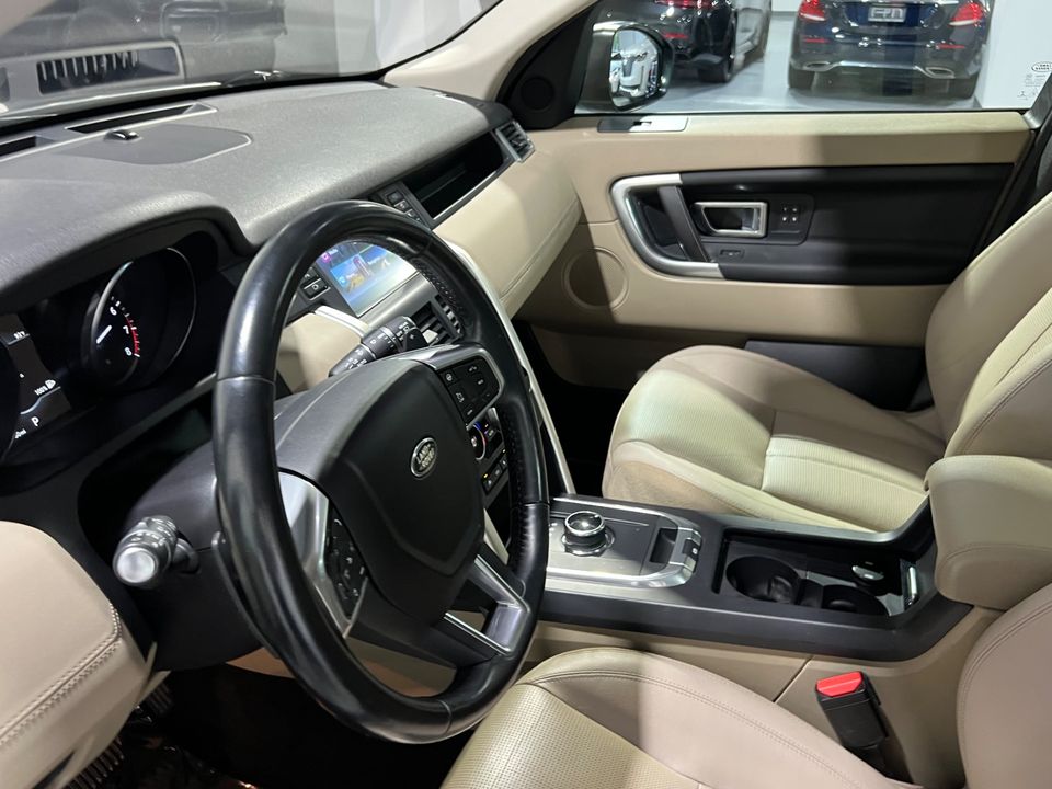 2017 Land Rover Discovery Sport HSE AWD 3rd Row