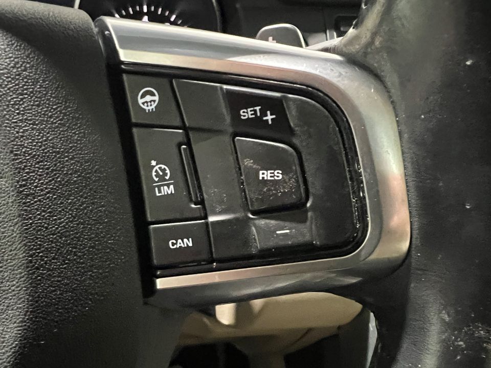 2017 Land Rover Discovery Sport HSE AWD 3rd Row