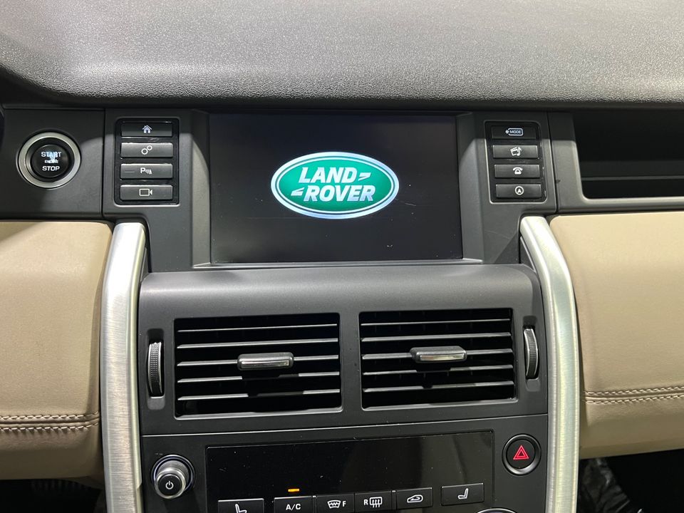 2017 Land Rover Discovery Sport HSE AWD 3rd Row