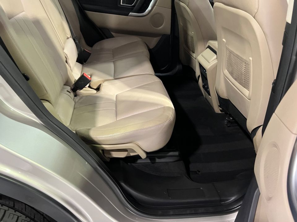 2017 Land Rover Discovery Sport HSE AWD 3rd Row