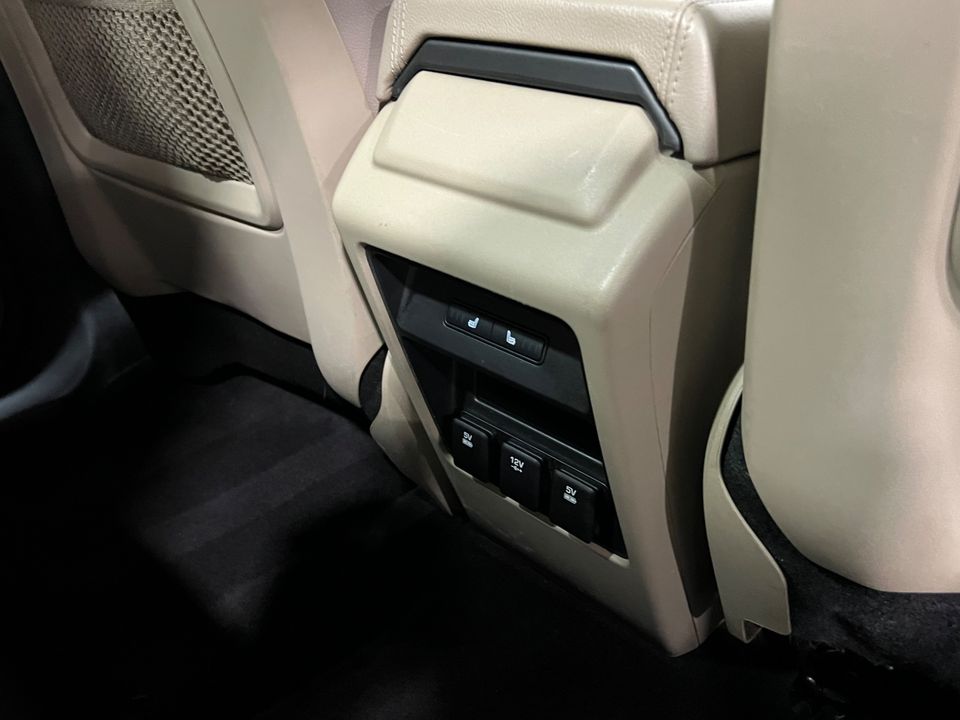2017 Land Rover Discovery Sport HSE AWD 3rd Row
