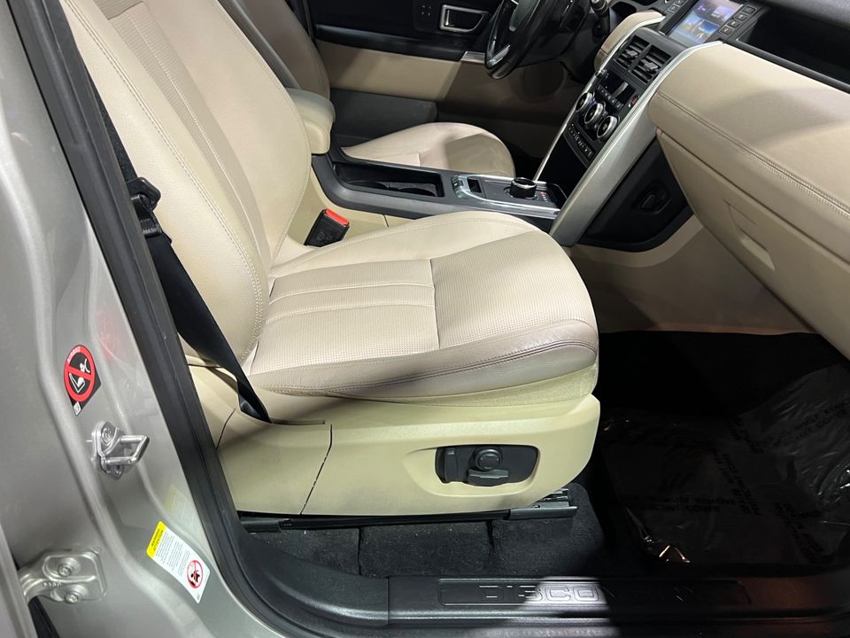 2017 Land Rover Discovery Sport HSE AWD 3rd Row