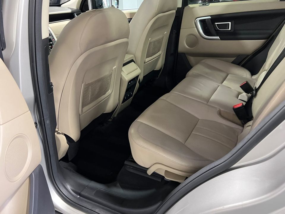 2017 Land Rover Discovery Sport HSE AWD 3rd Row