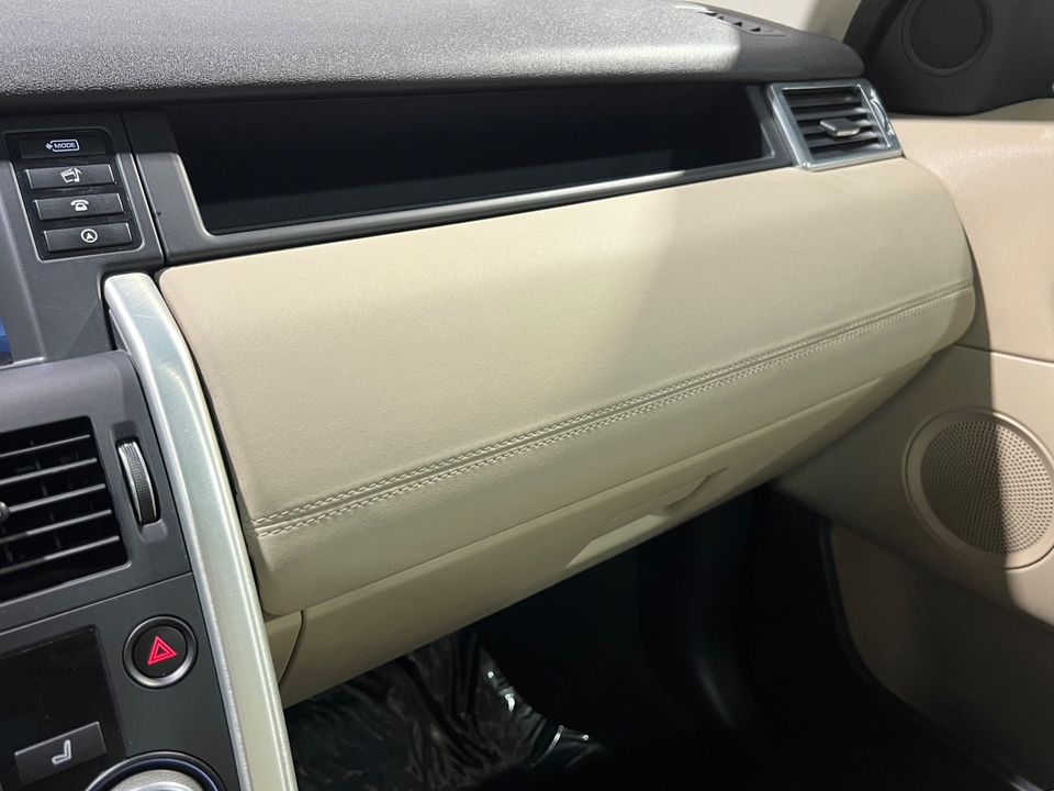 2017 Land Rover Discovery Sport HSE AWD 3rd Row