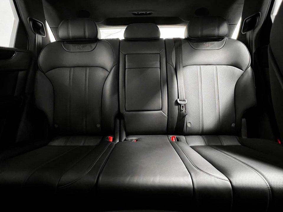 2020 Bentley Bentayga