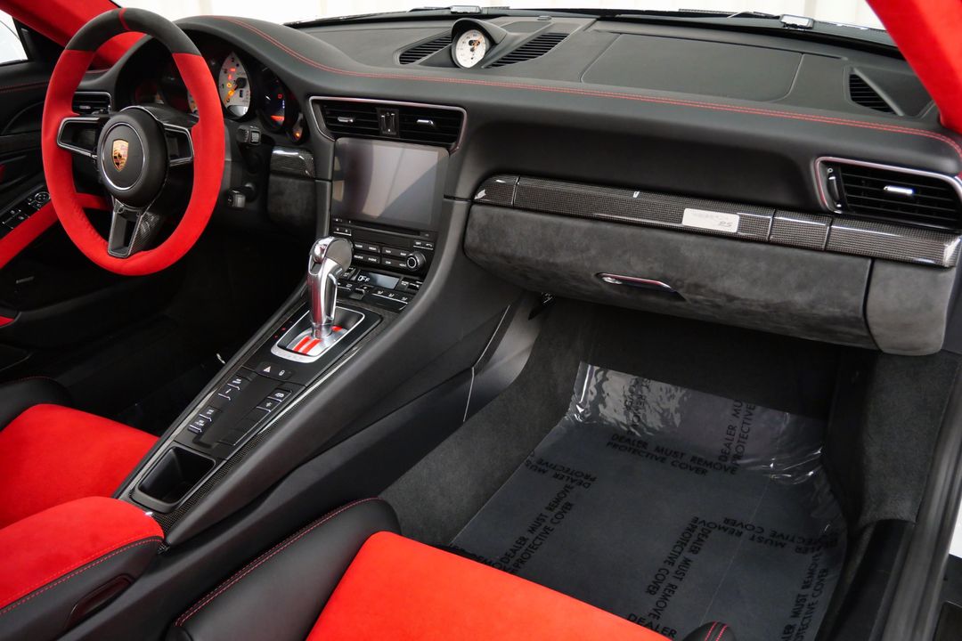 2018 Porsche 911