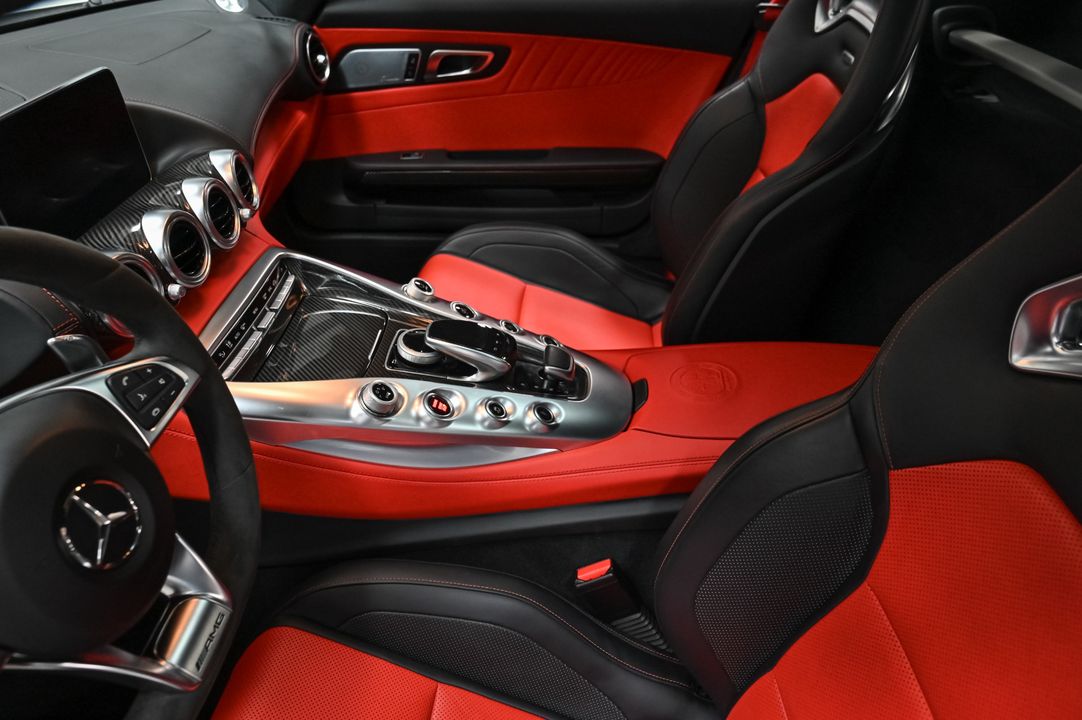2018 Mercedes-Benz AMG   GT