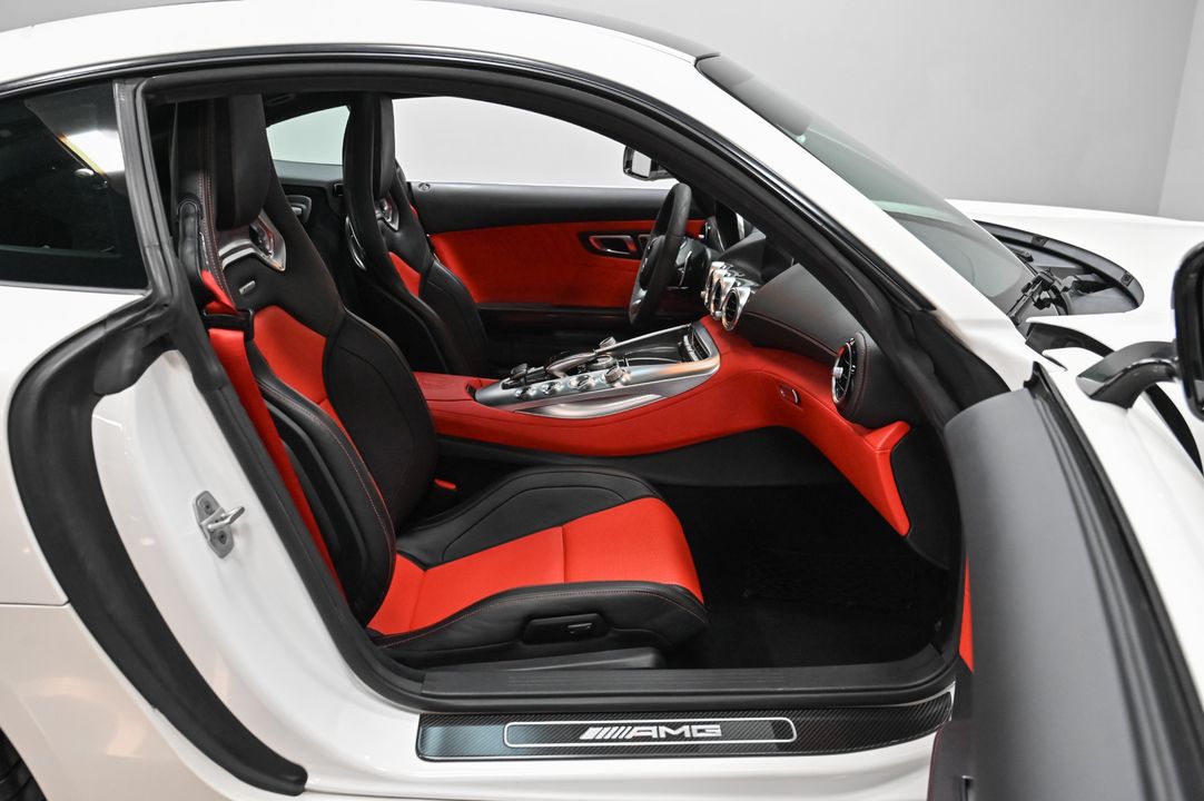 2018 Mercedes-Benz AMG   GT