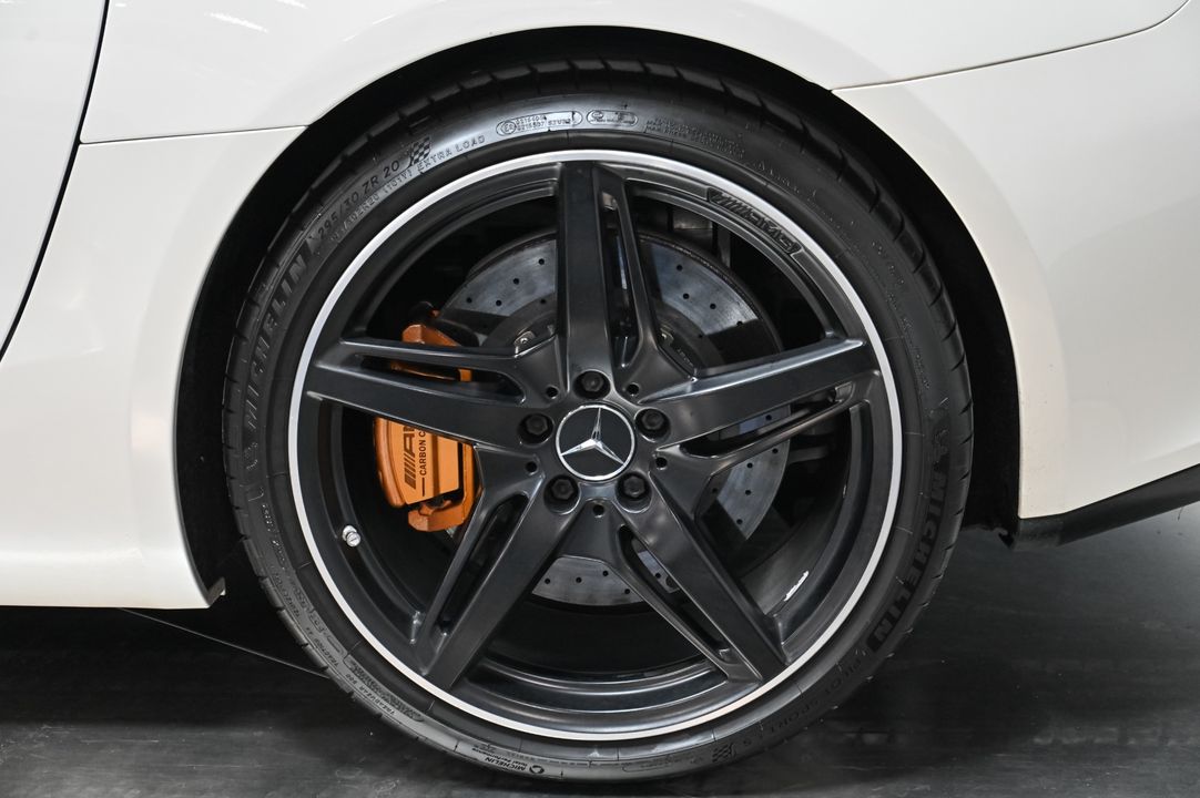 2018 Mercedes-Benz AMG   GT