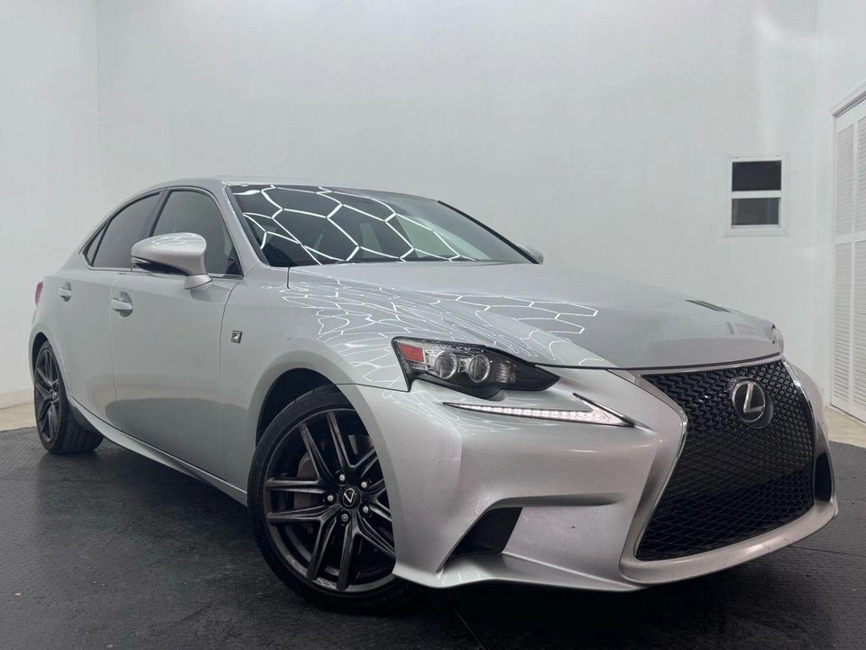 2016 Lexus IS