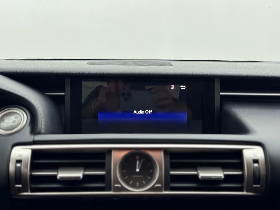 2016 Lexus IS