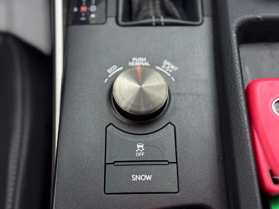 2016 Lexus IS