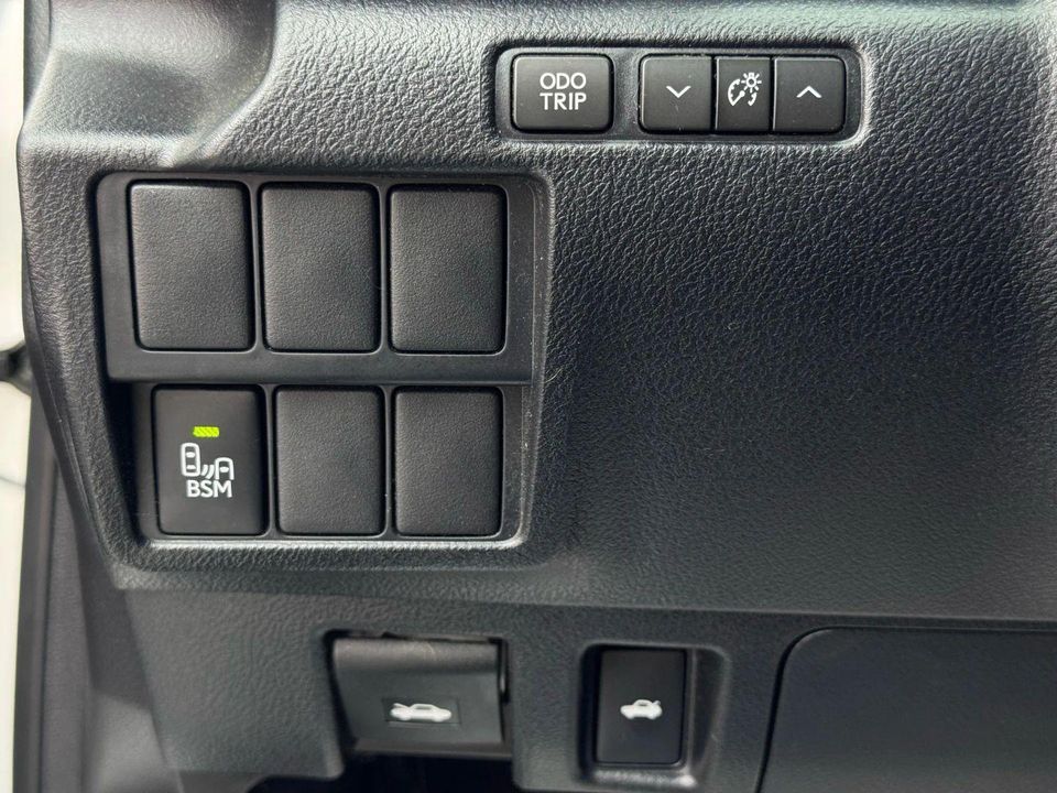 2016 Lexus IS
