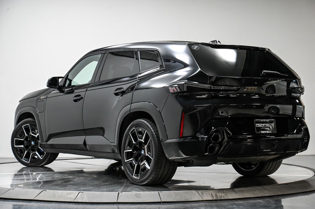 2023 BMW XM