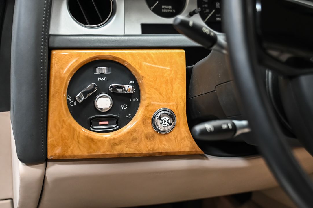 2004 Rolls-Royce Phantom