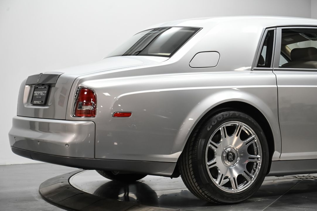 2004 Rolls-Royce Phantom