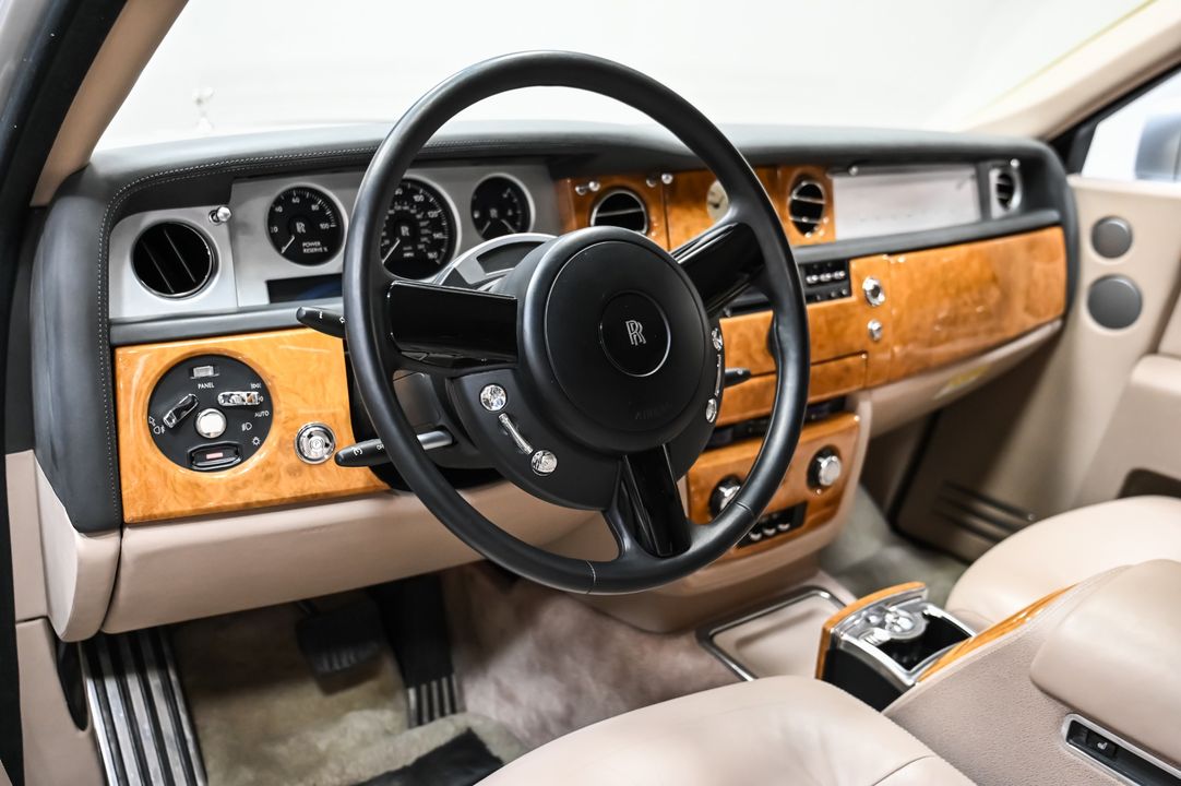 2004 Rolls-Royce Phantom