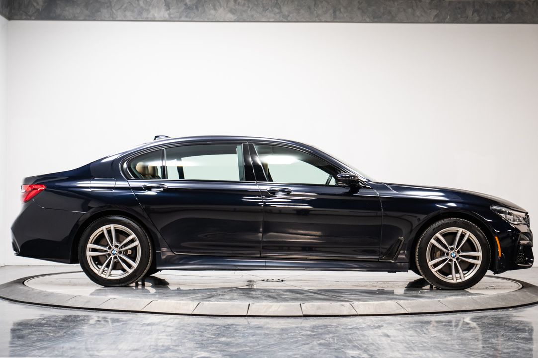 2016 BMW 7 Series
