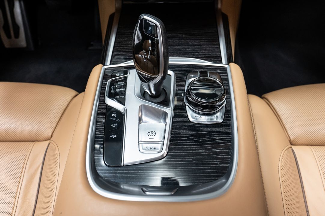 2016 BMW 7 Series