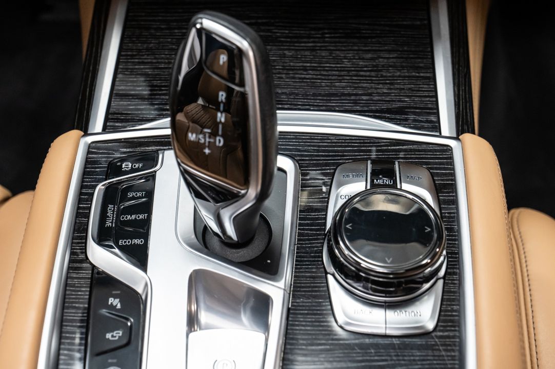 2016 BMW 7 Series