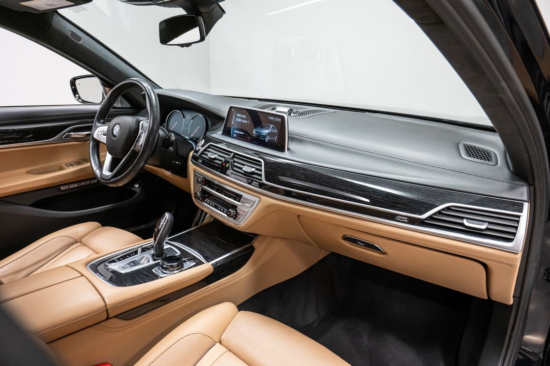 2016 BMW 7 Series