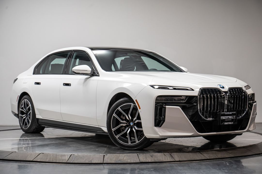 2023 BMW i7