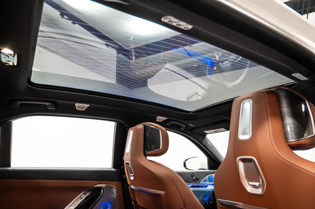 2023 BMW i7
